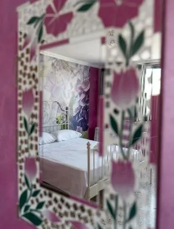 Guest house In Liberty